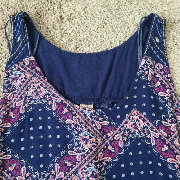 Split Back Tank - Picture 7 of 15